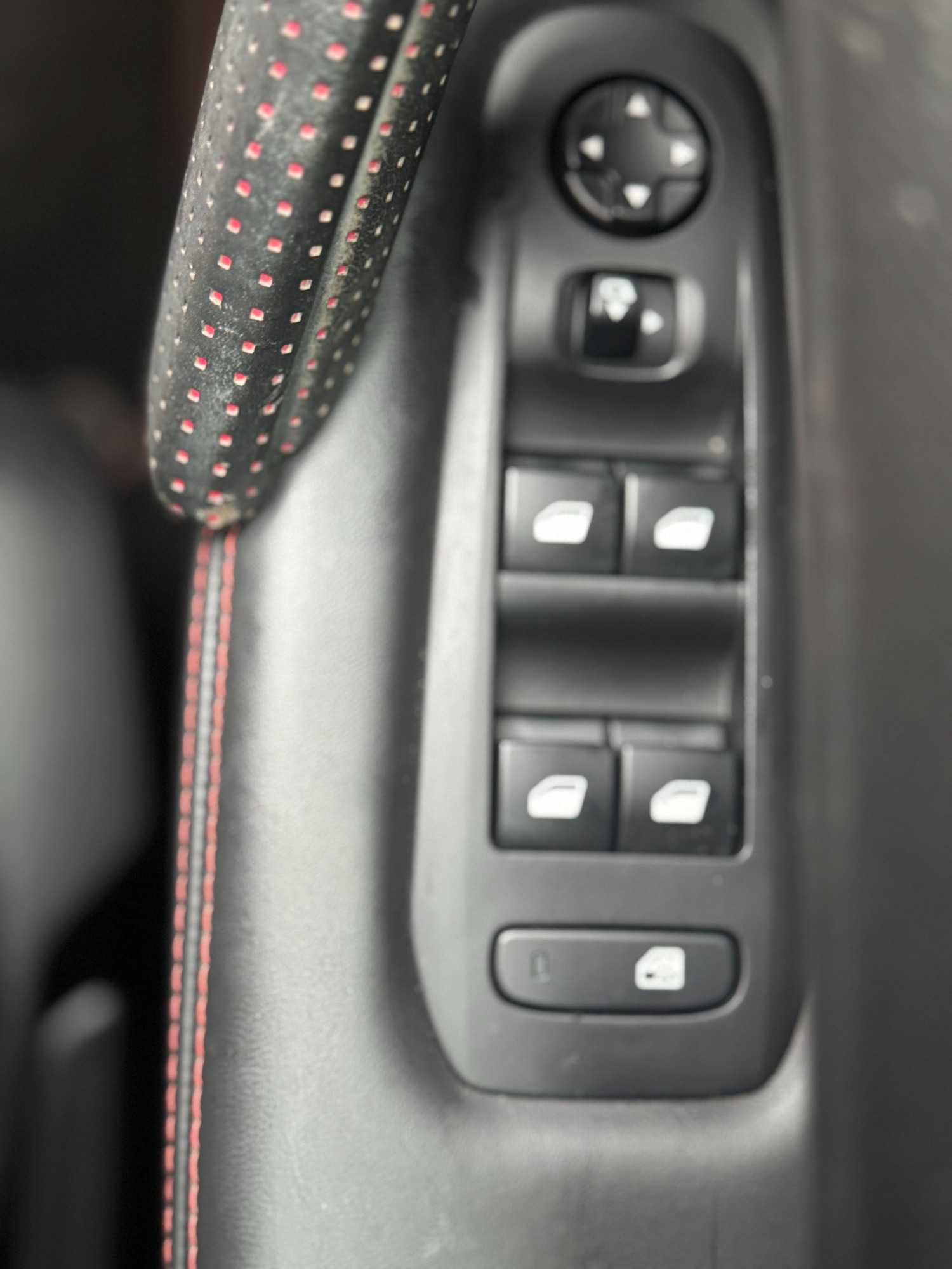 Used Peugeot 308 2016 for sale - 76580329: Photo 17