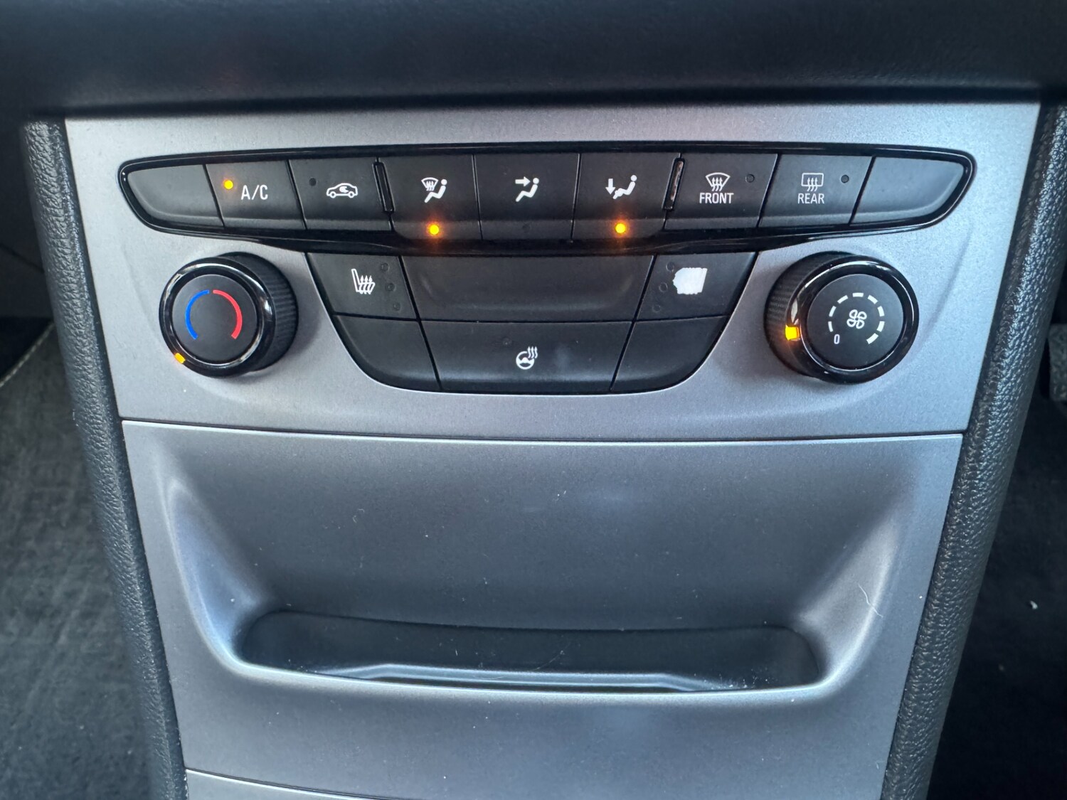 Used Vauxhall Astra 2016 for sale - 77653184: Photo 36