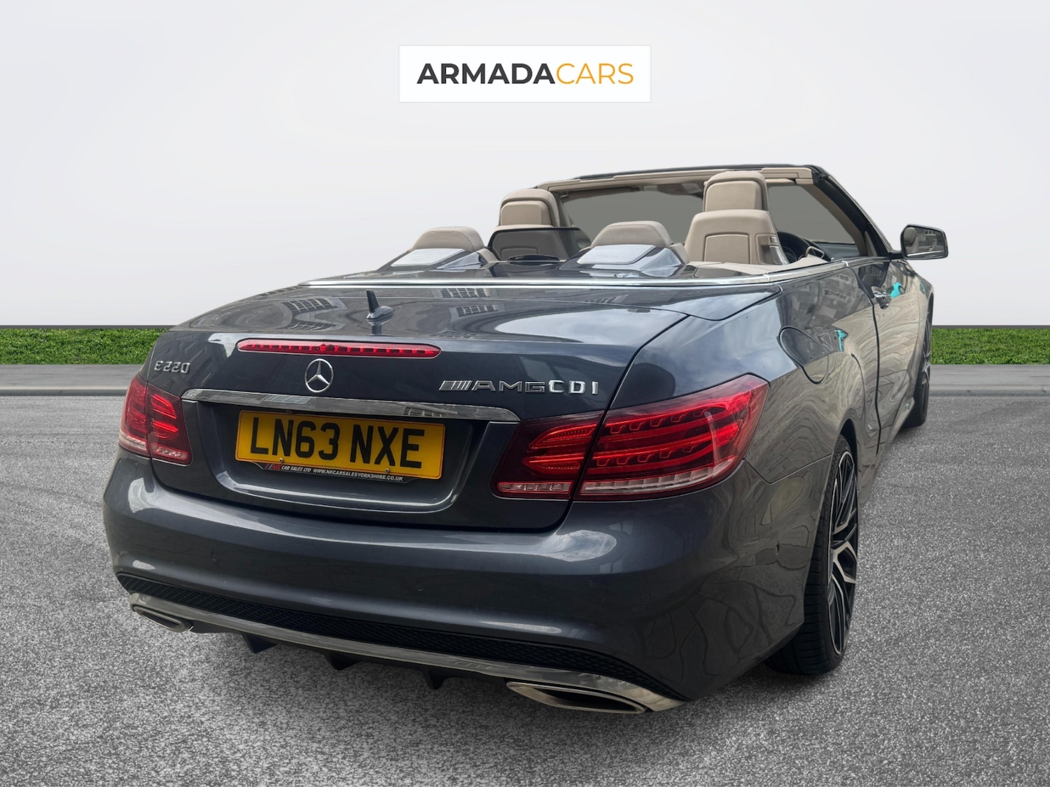 Used Mercedes-Benz E Class 2013 for sale - 77807347: Photo 14