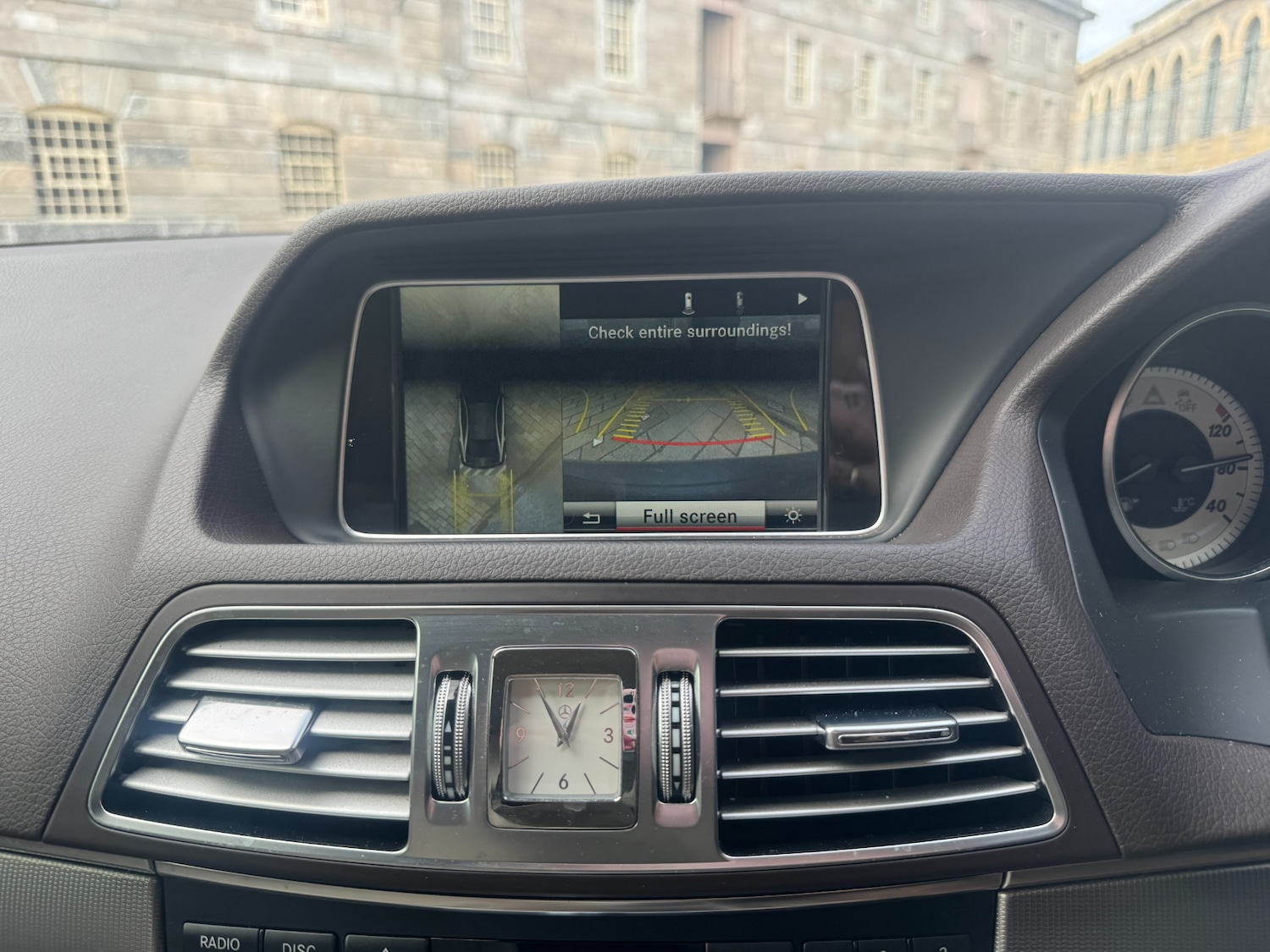 Used Mercedes-Benz E Class 2013 for sale - 77807347: Photo 38