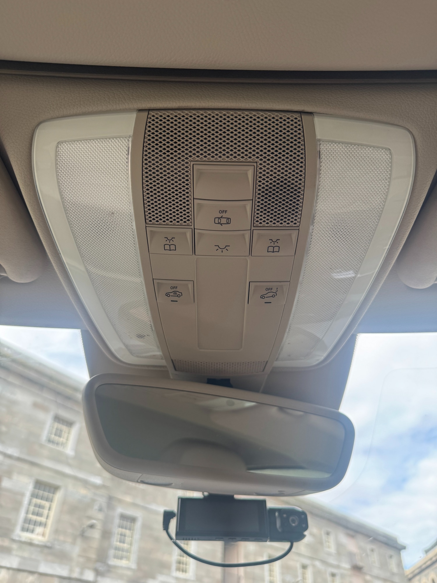 Used Mercedes-Benz E Class 2013 for sale - 77807347: Photo 41