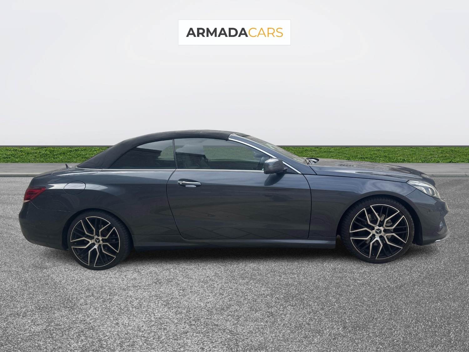 Used Mercedes-Benz E Class 2013 for sale - 77807347: Photo 8