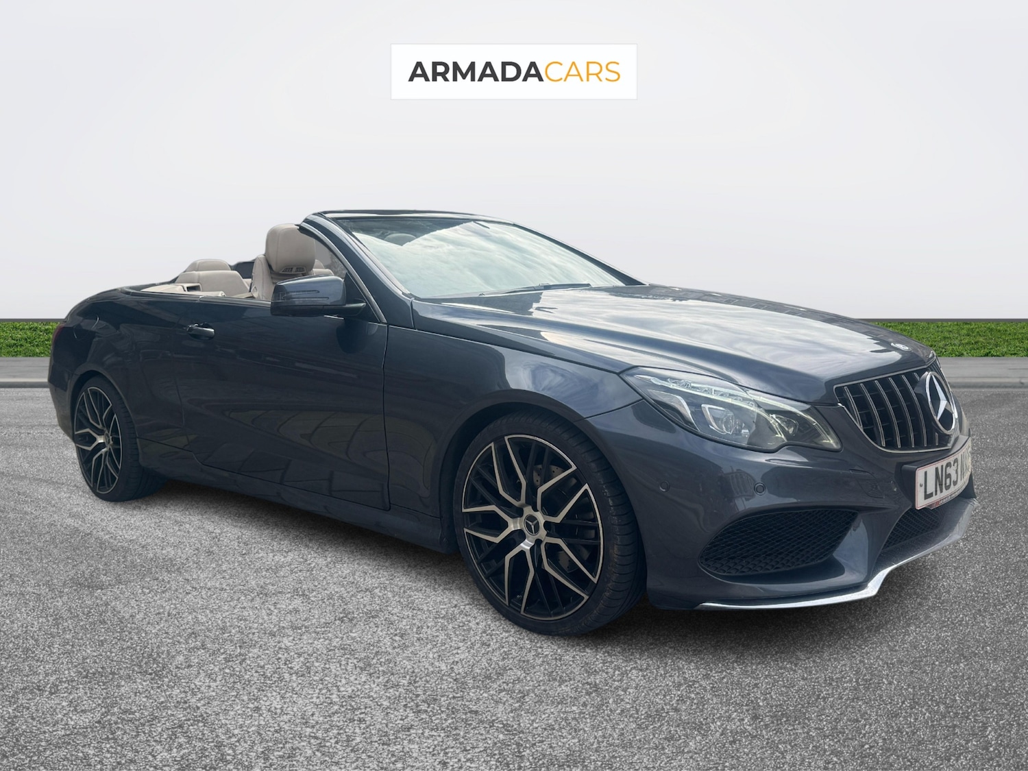 Used Mercedes-Benz E Class 2013 for sale - 77807347: Photo 9