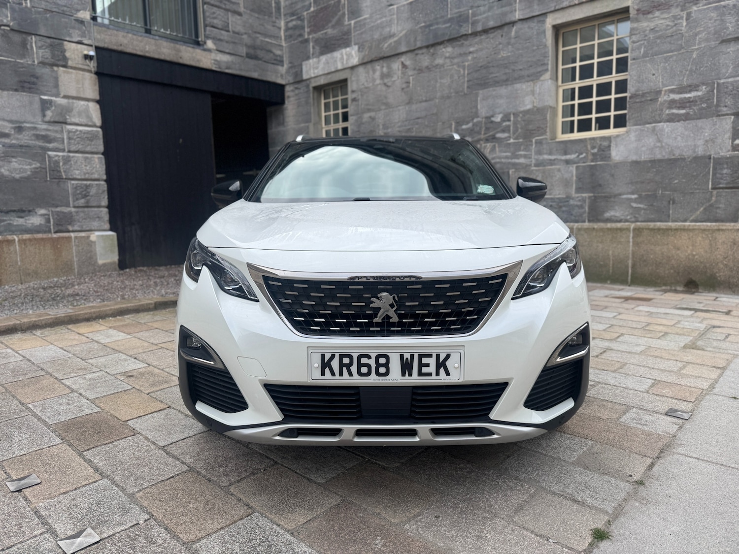 Used Peugeot 3008 2018 for sale - 76129097: Photo 2