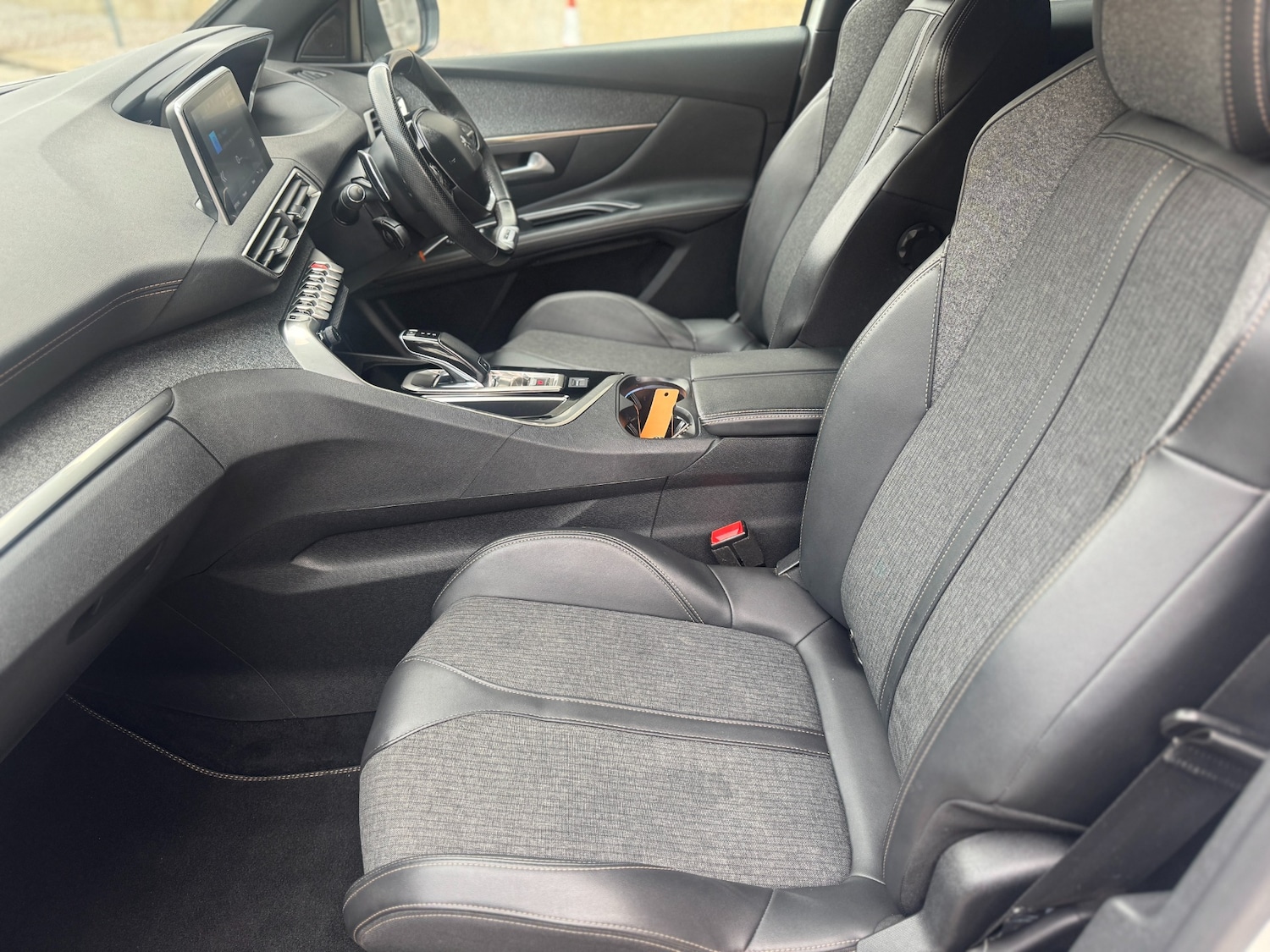 Used Peugeot 3008 2018 for sale - 76129097: Photo 20