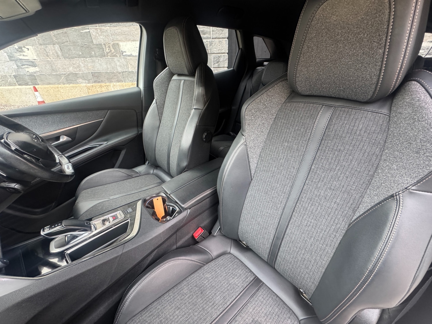 Used Peugeot 3008 2018 for sale - 76129097: Photo 22