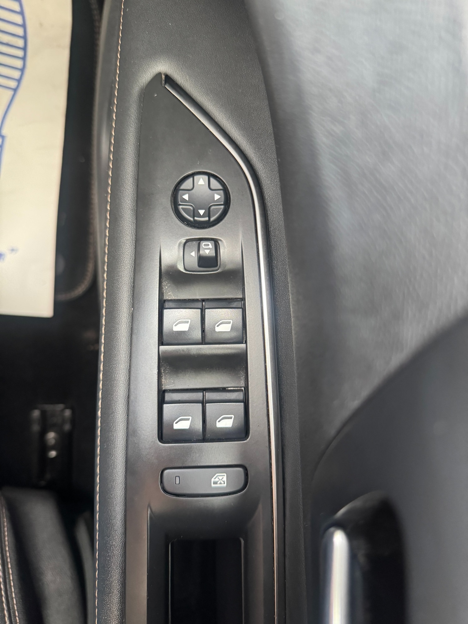 Used Peugeot 3008 2018 for sale - 76129097: Photo 28