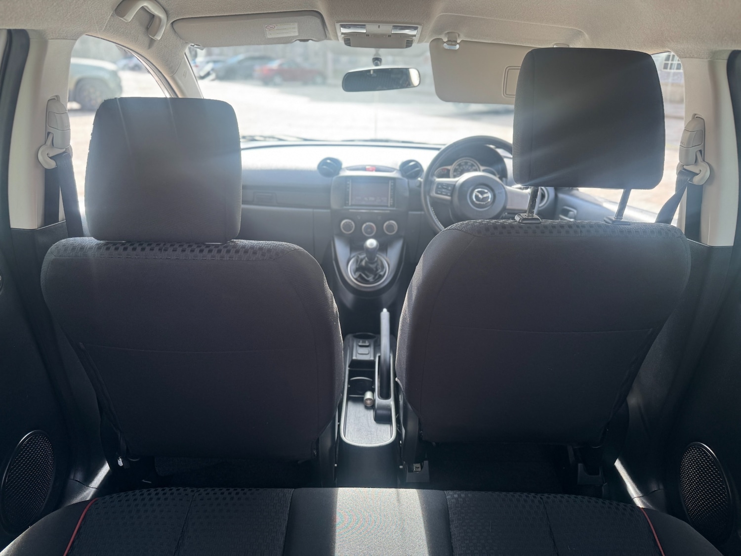 Used Mazda Mazda2 2012 for sale - 76130359: Photo 22