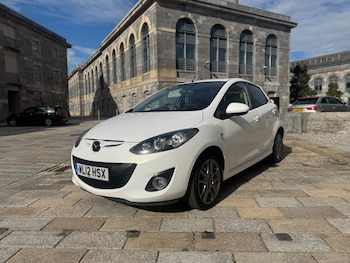 Used Mazda Mazda2 2012 for sale - 76130359: Photo 3
