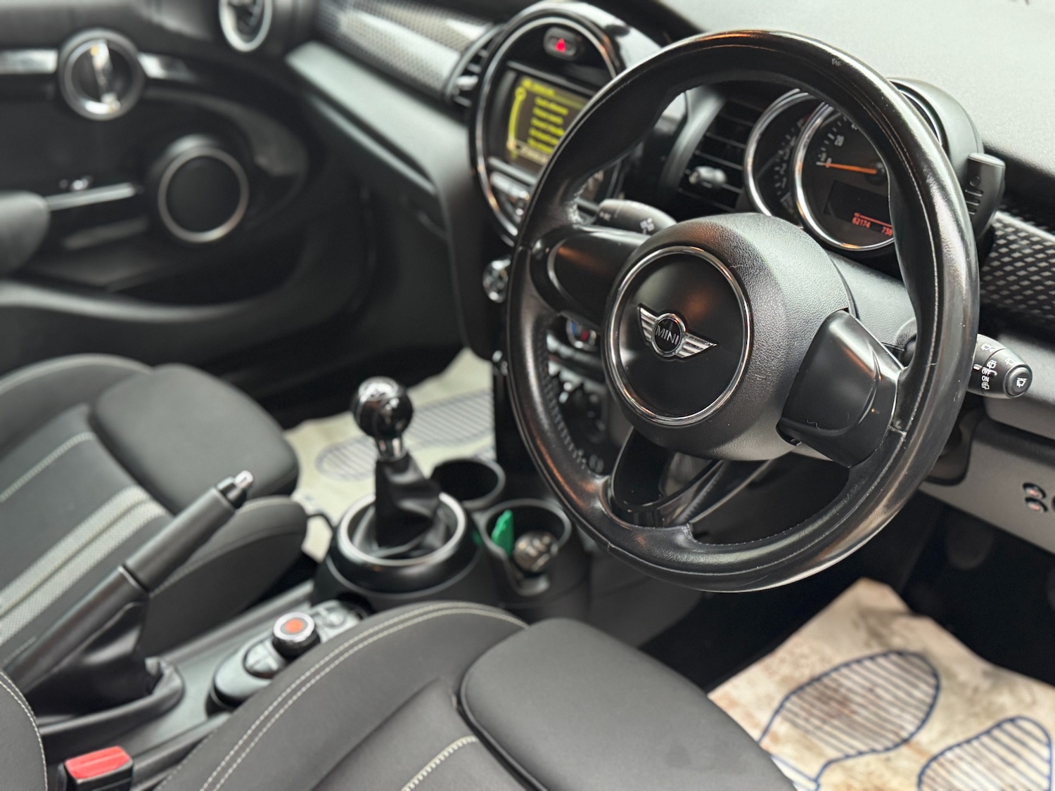 Used MINI Hatch 2015 for sale - 76464521: Photo 21