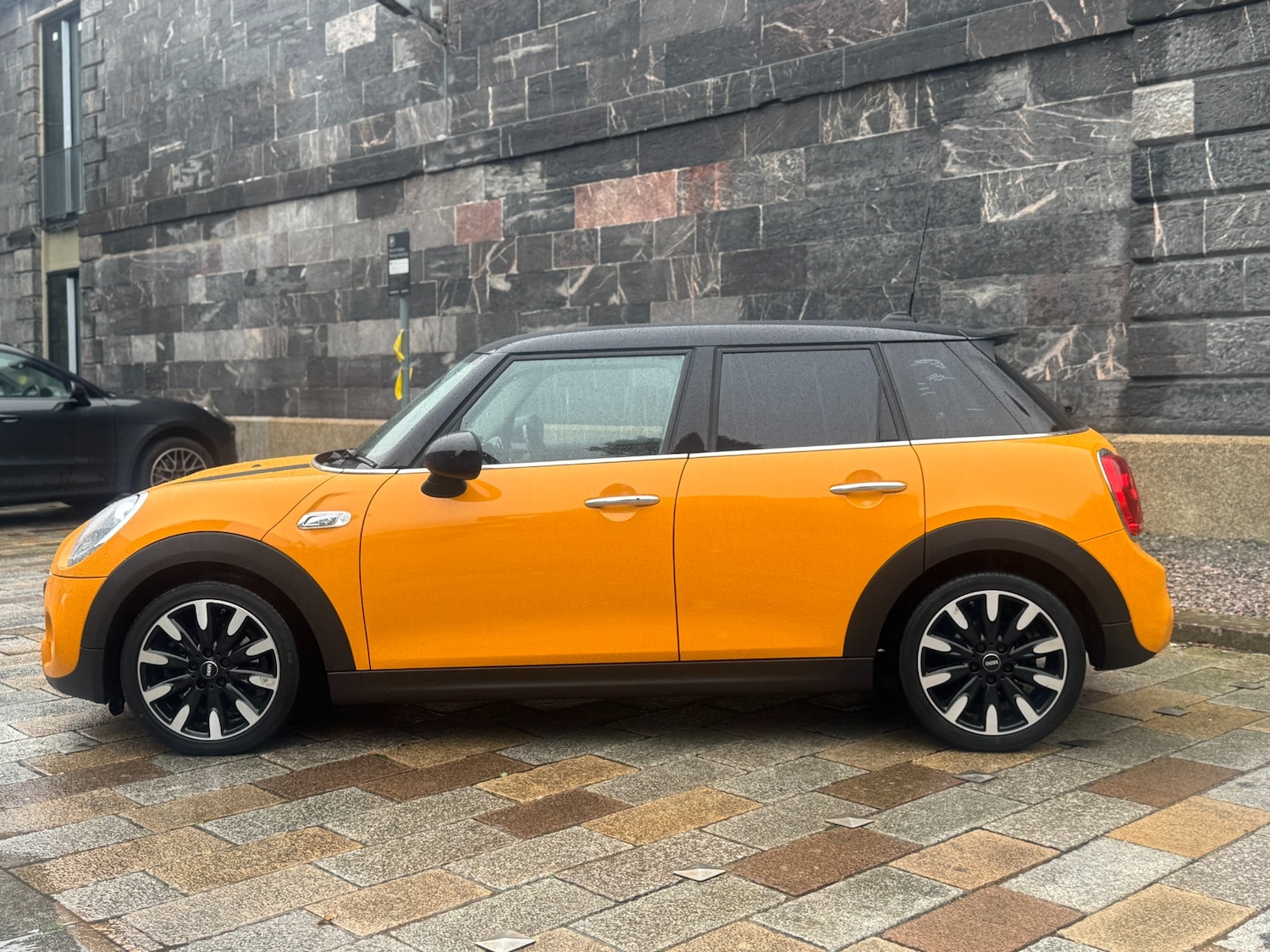 Used MINI Hatch 2015 for sale - 76464521: Photo 4