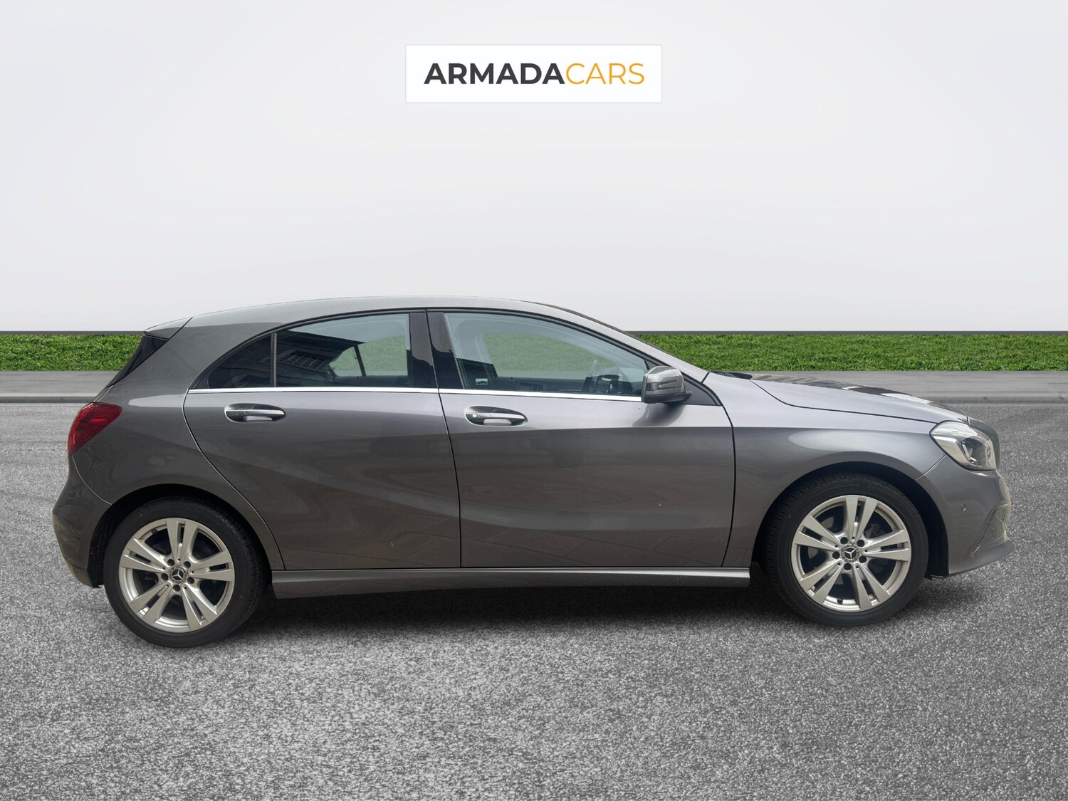 Used Mercedes-Benz A-Class 2017 for sale - 77363781: Photo 8