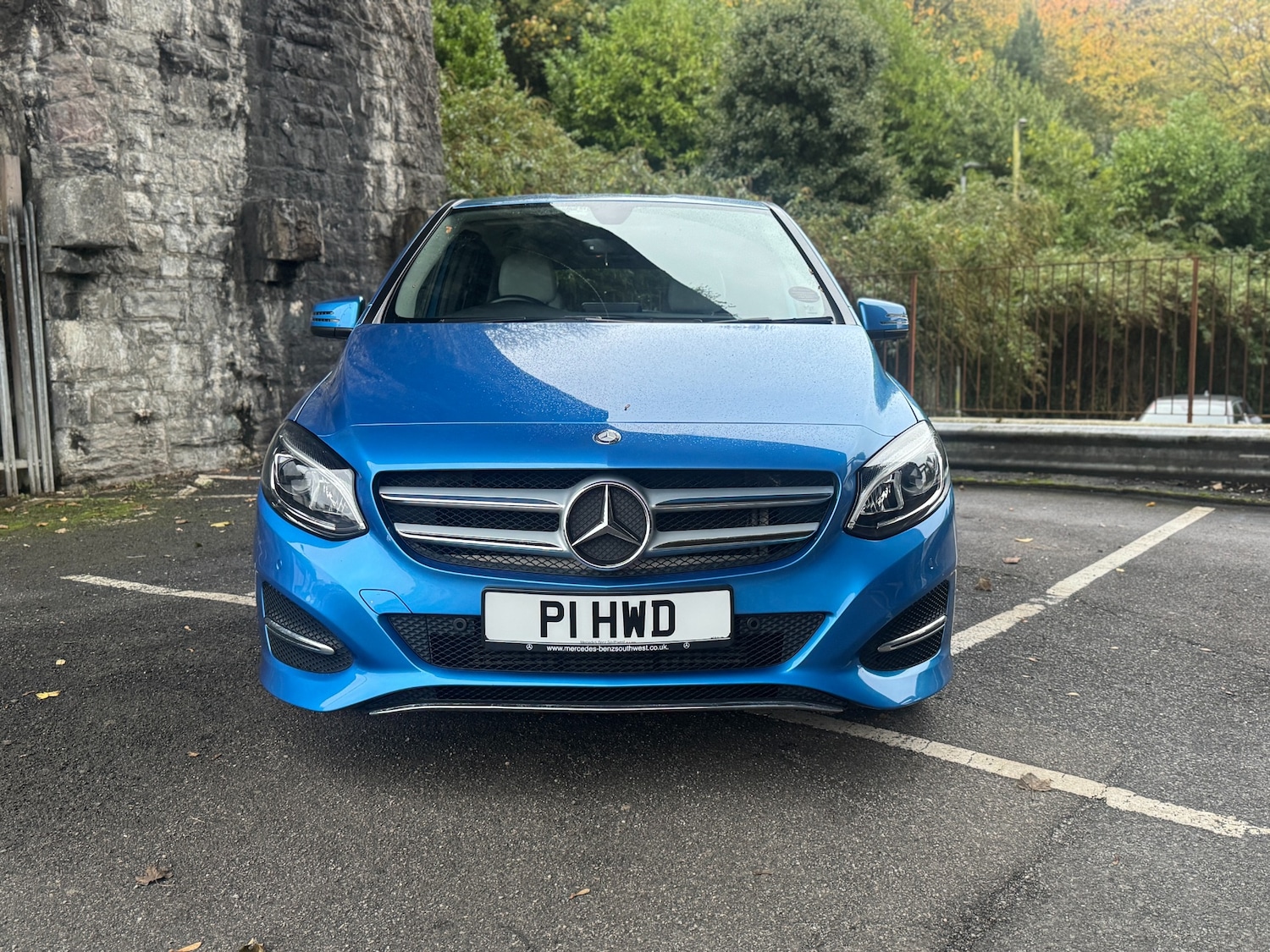 Used Mercedes-Benz B Class 2015 for sale - 76461920: Photo 2