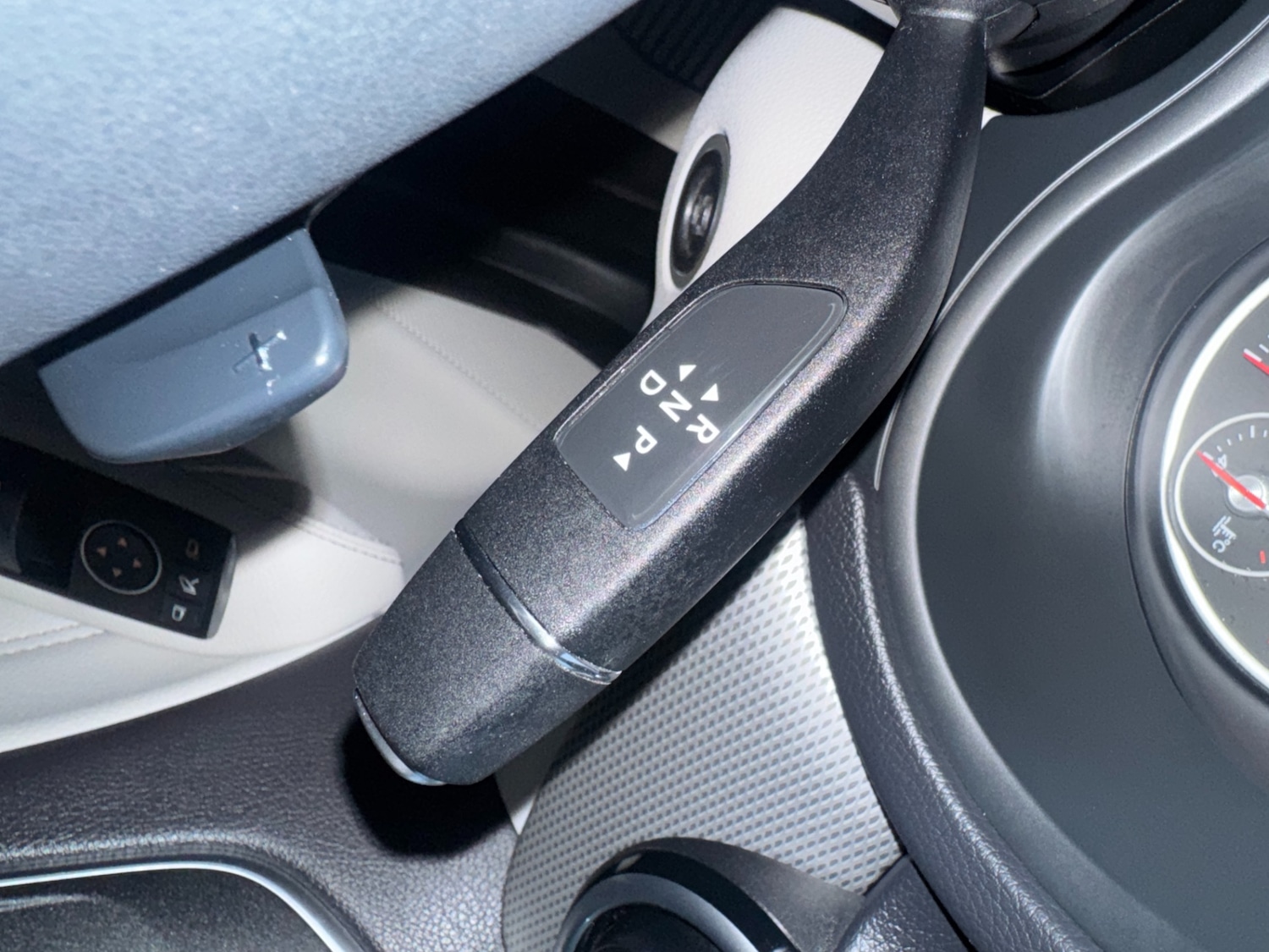 Used Mercedes-Benz B Class 2015 for sale - 76461920: Photo 26