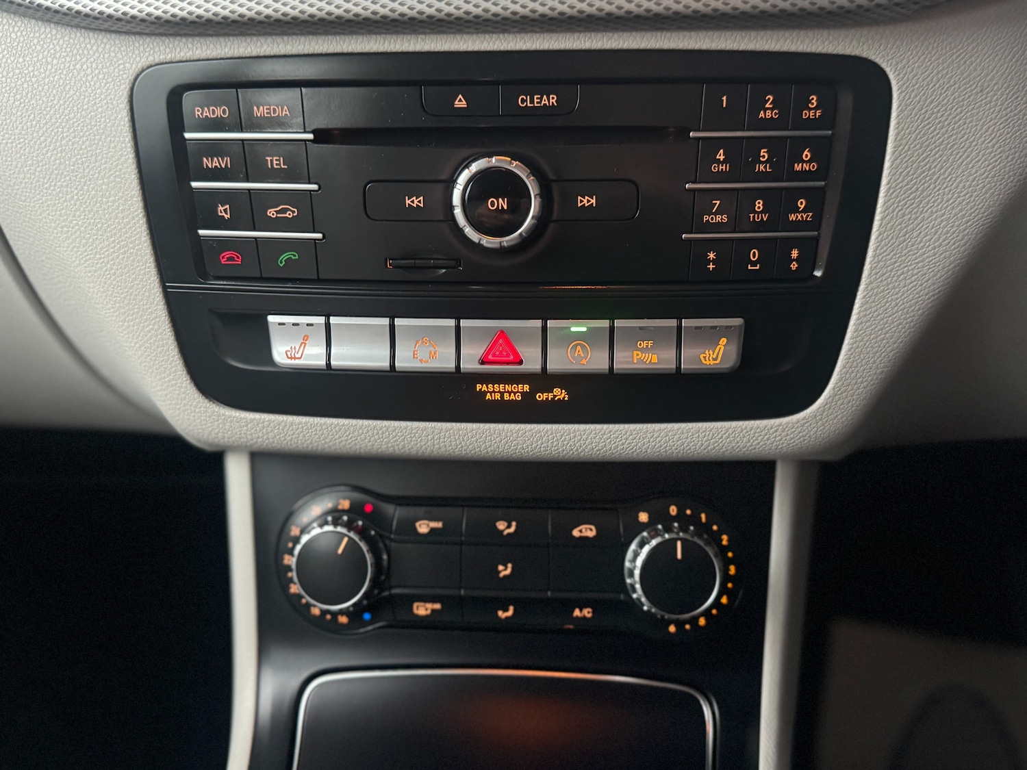 Used Mercedes-Benz B Class 2015 for sale - 76461920: Photo 27