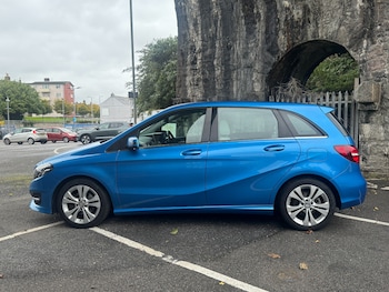 Used Mercedes-Benz B Class 2015 for sale - 76461920: Photo