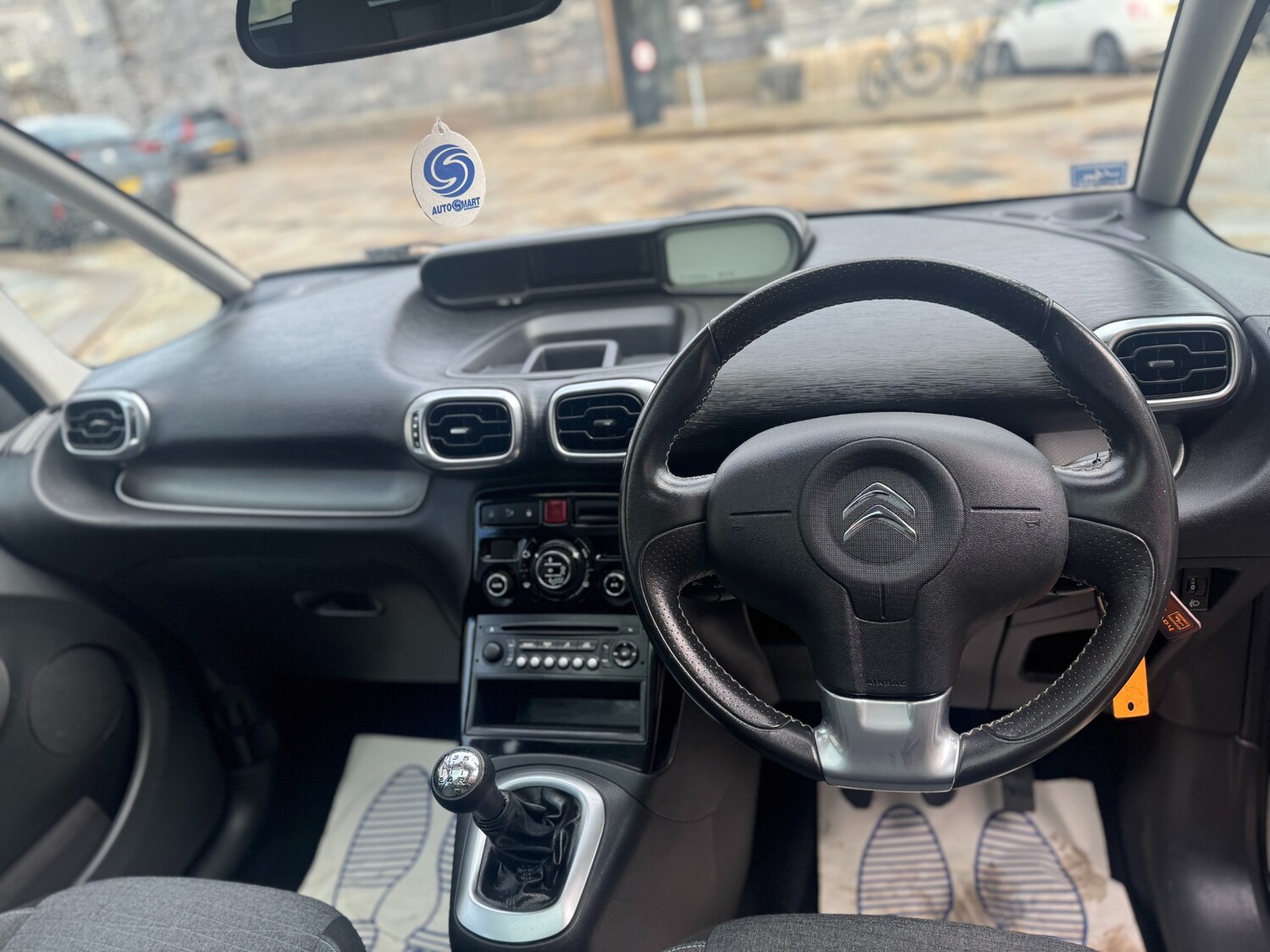 Vehicle 22