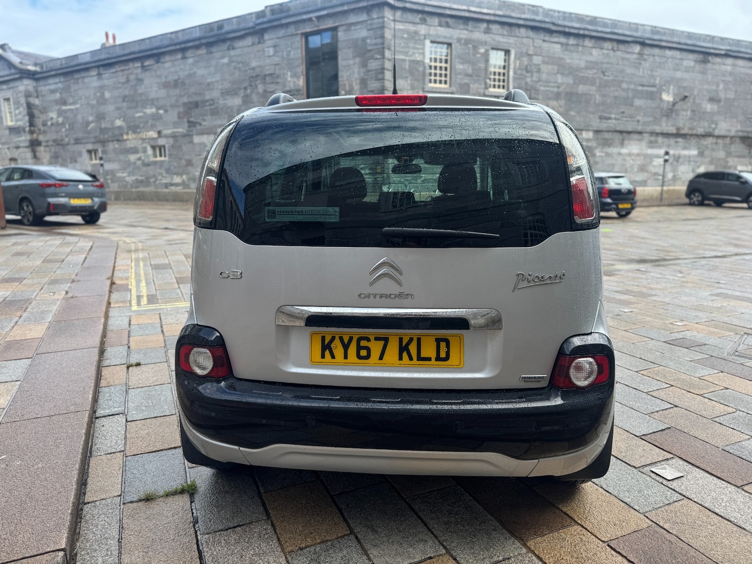 Vehicle 7