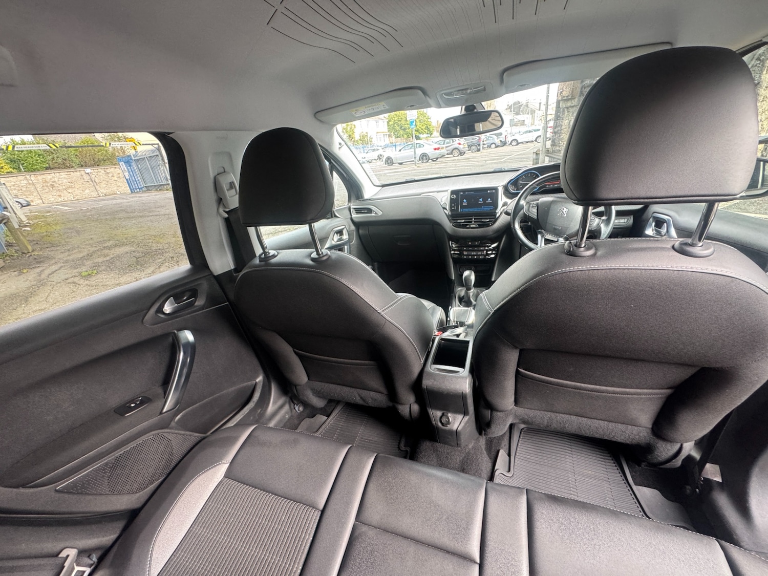 Used Peugeot 2008 2017 for sale - 77917350: Photo 15