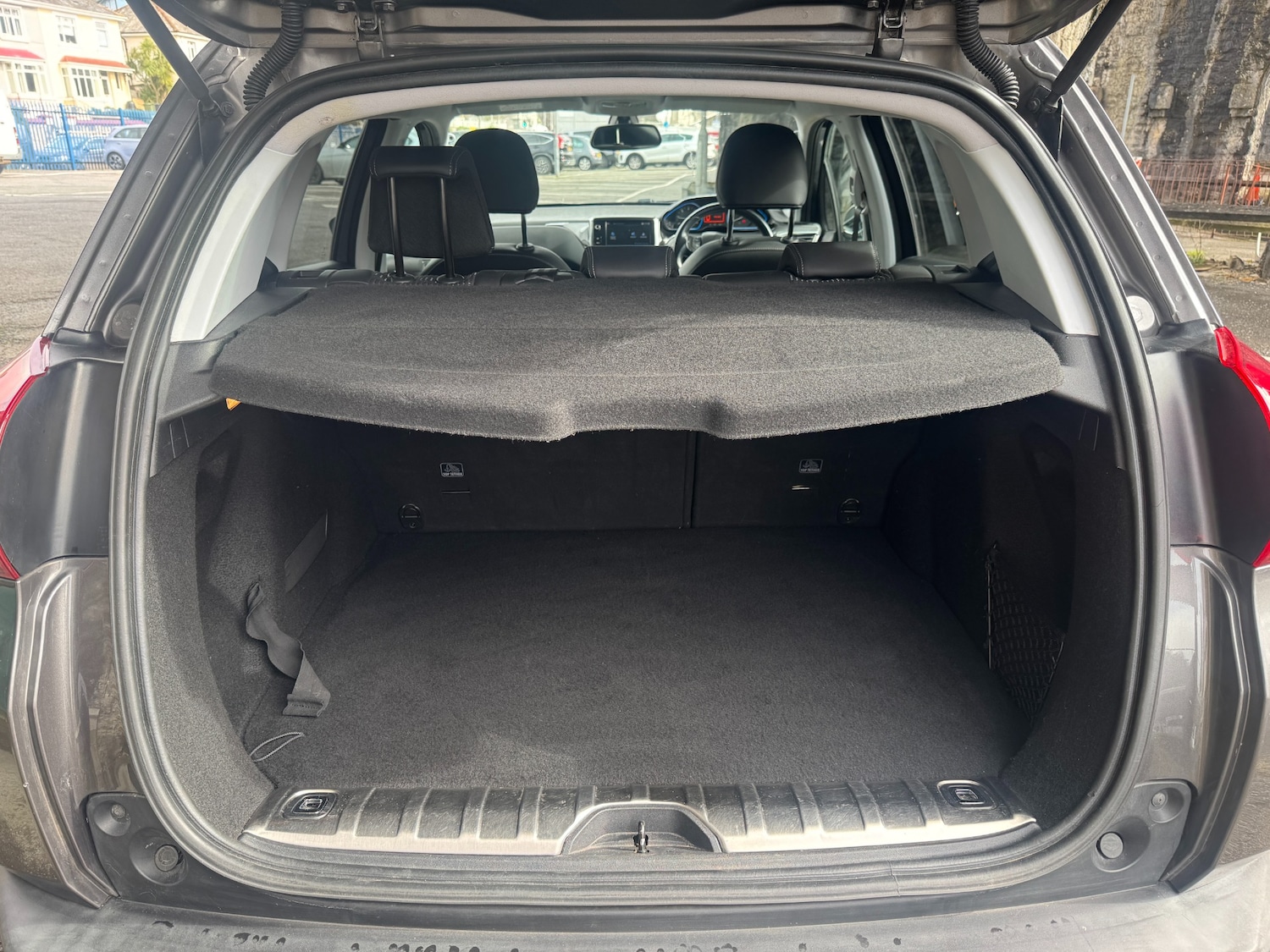 Used Peugeot 2008 2017 for sale - 77917350: Photo 18