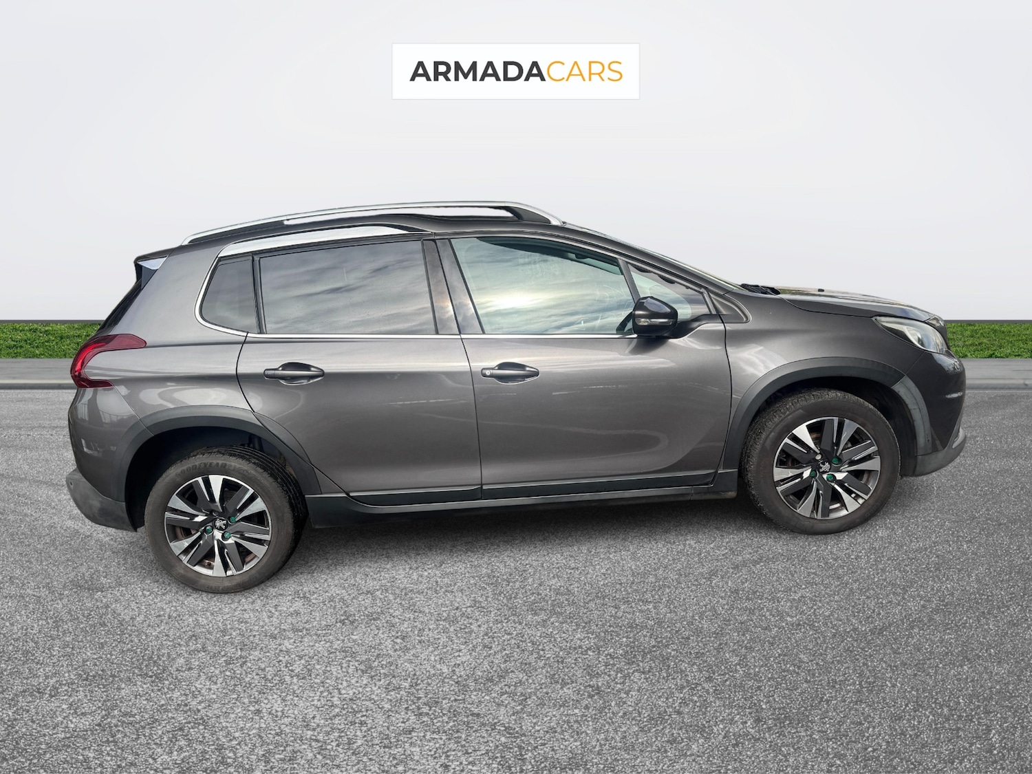 Used Peugeot 2008 2017 for sale - 77917350: Photo 9