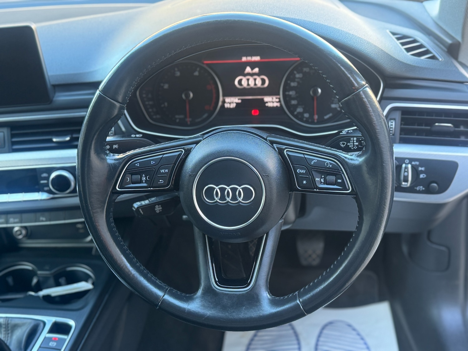 Used Audi A4 2018 for sale - 76719754: Photo 10