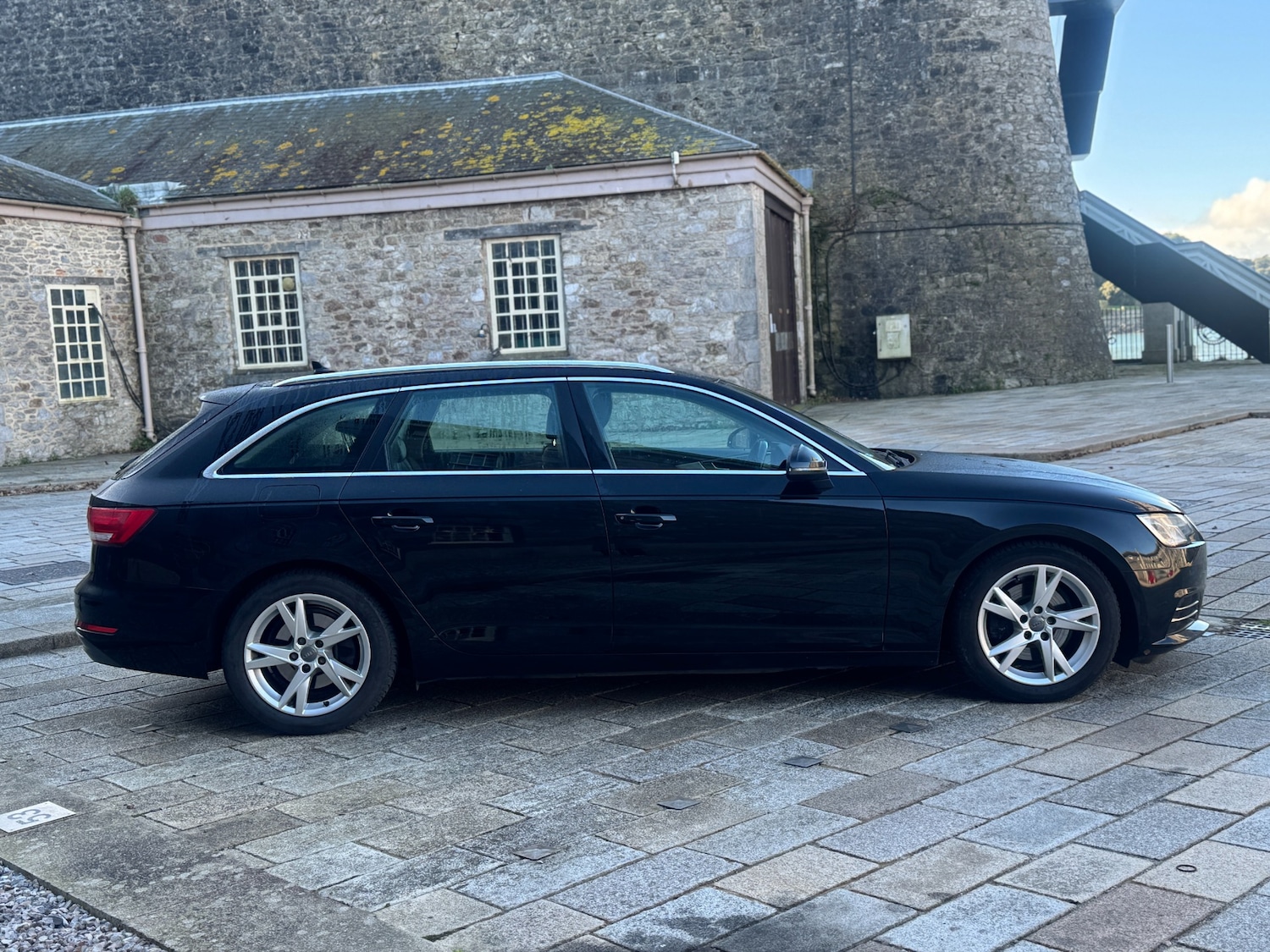 Used Audi A4 2018 for sale - 76719754: Photo 9