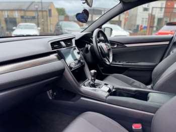 Used Honda Civic 2018 for sale - 75118431: Photo