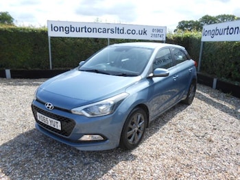 Used Hyundai i20 2015 for sale - 75644157: Photo