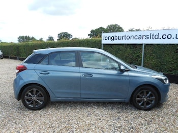 Used Hyundai i20 2015 for sale - 75644157: Photo