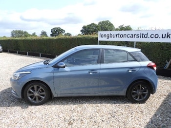 Used Hyundai i20 2015 for sale - 75644157: Photo