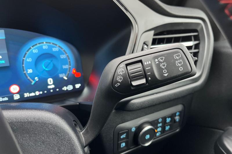 Used Ford Kuga 2025 for sale - 76866934: Photo 15