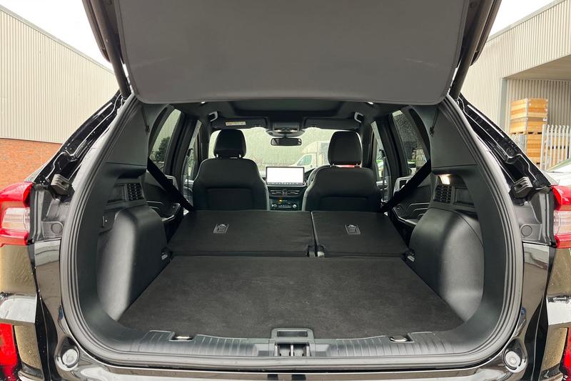 Used Ford Kuga 2025 for sale - 76866934: Photo 23