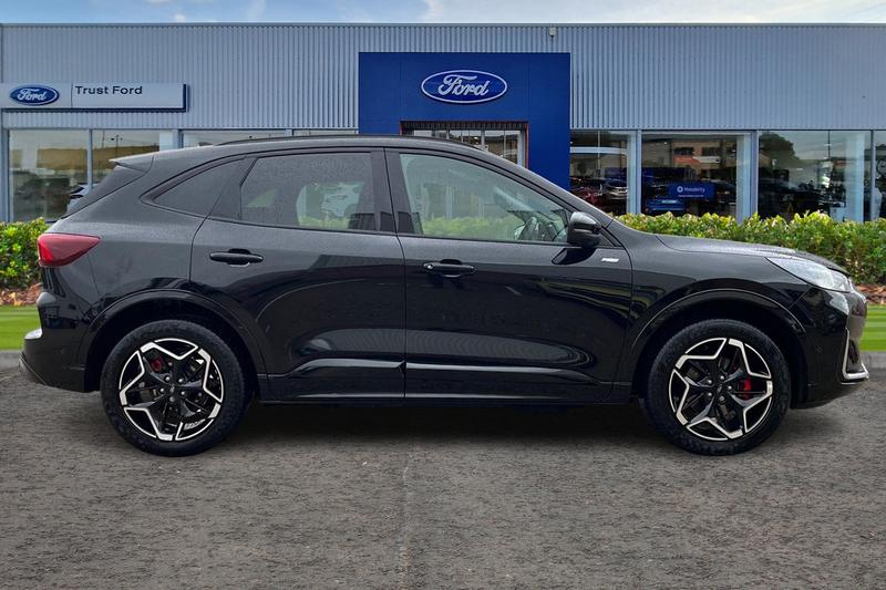 Used Ford Kuga 2025 for sale - 76866934: Photo 3