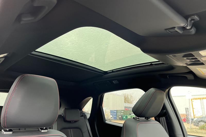 Used Ford Kuga 2025 for sale - 76866934: Photo 34