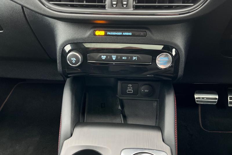 Used Ford Kuga 2025 for sale - 76866934: Photo 36