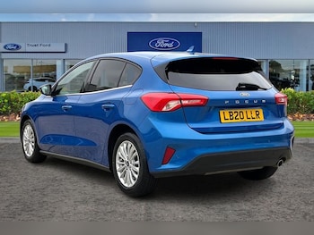 Used Ford Focus 2020 for sale - 76234829: Photo 2