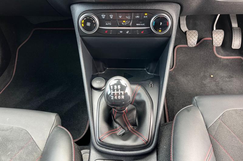 Used Ford Fiesta 2022 for sale - 78095233: Photo 30