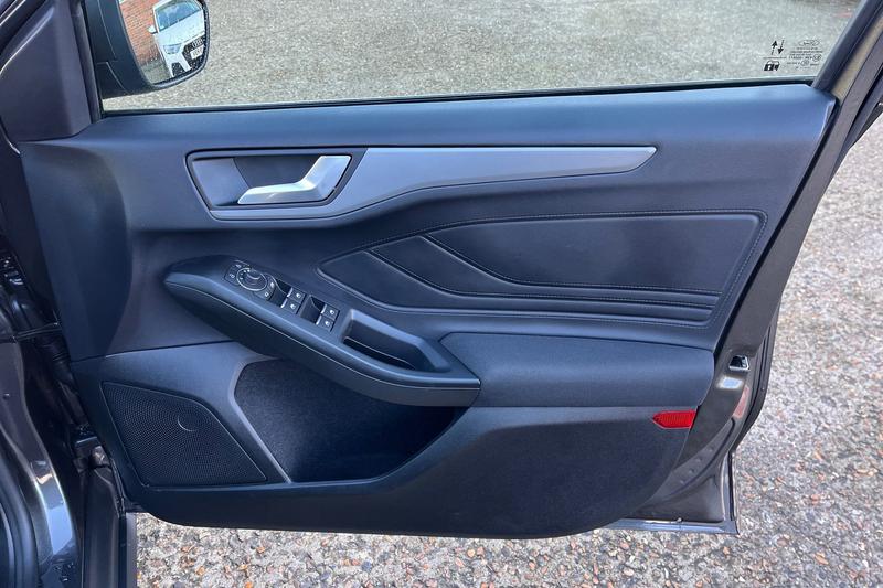 Used Ford Focus 2022 for sale - 77785471: Photo 40