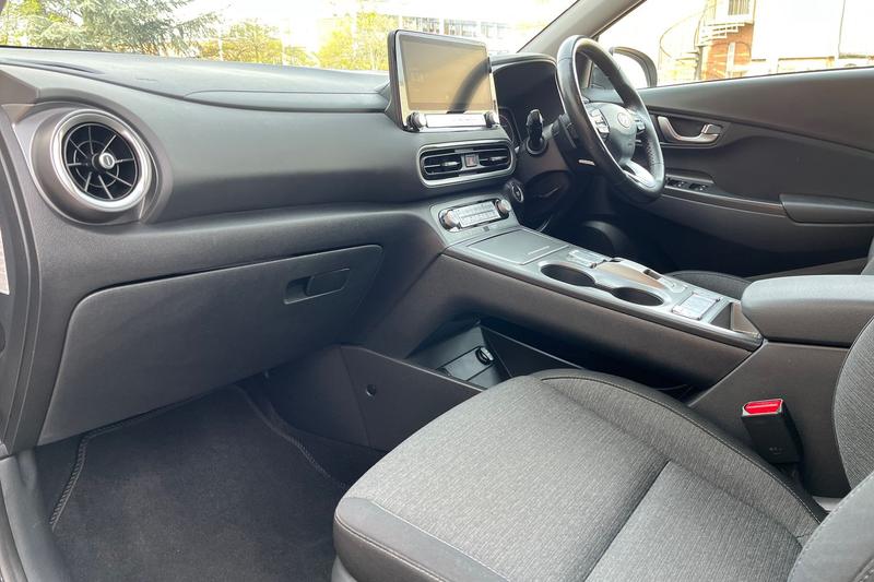 Used Hyundai KONA 2023 for sale - 78206250: Photo 18