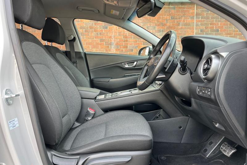 Used Hyundai KONA 2023 for sale - 78206250: Photo 28