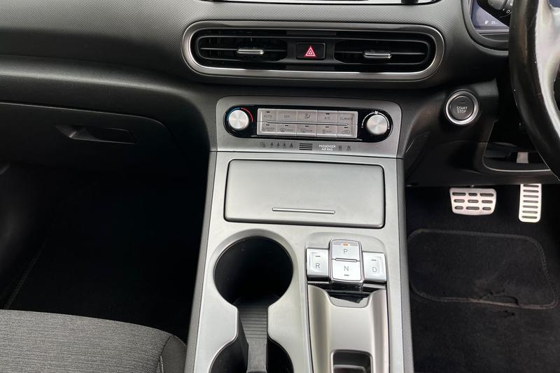 Used Hyundai KONA 2023 for sale - 78206250: Photo 32