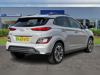 Used Hyundai KONA 2023 for sale - 78206250: Photo