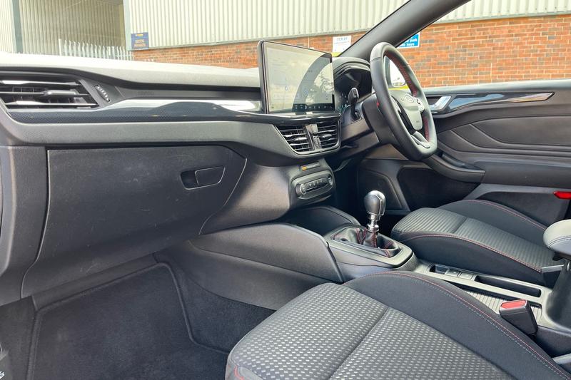 Used Ford Focus 2023 for sale - 77819711: Photo 18