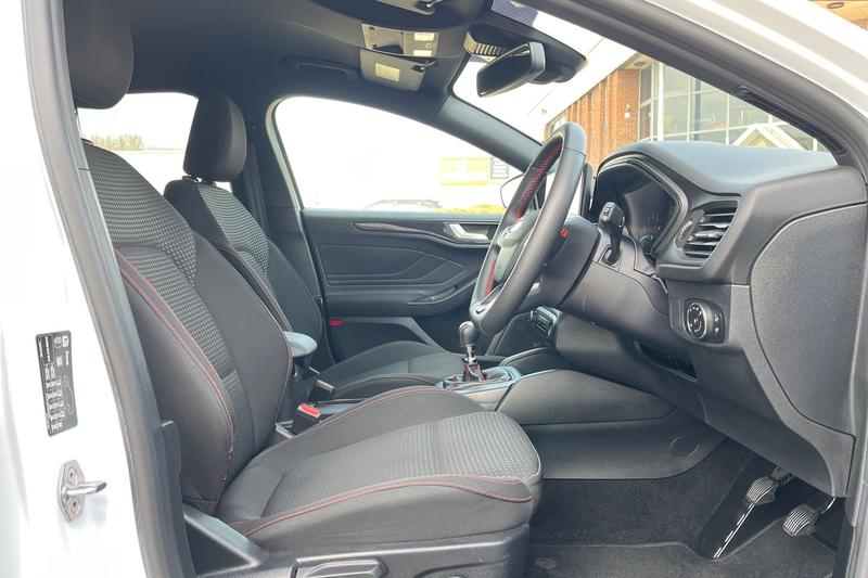 Used Ford Focus 2023 for sale - 77819711: Photo 29