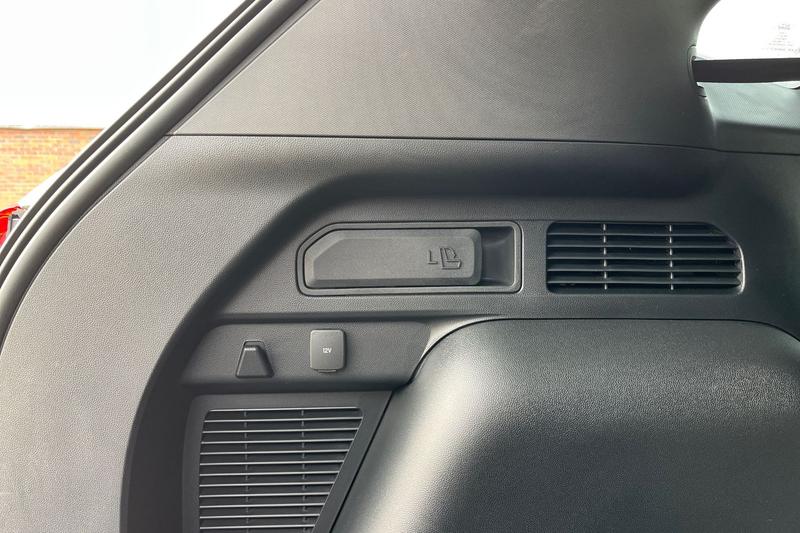 Used Ford Kuga 2025 for sale - 77619844: Photo 24