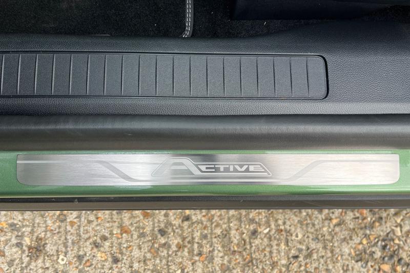 Used Ford Kuga 2025 for sale - 77619844: Photo 30