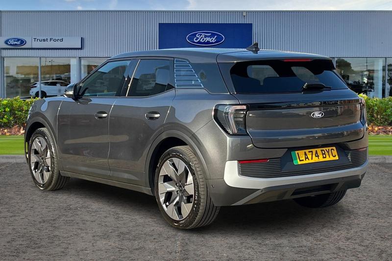 Used Ford Explorer 2024 for sale - 76405246: Photo 2