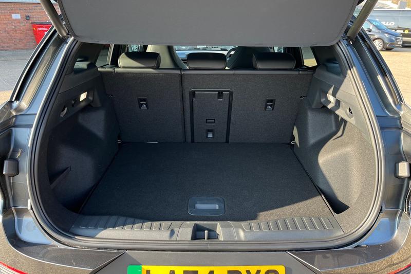 Used Ford Explorer 2024 for sale - 76405246: Photo 21