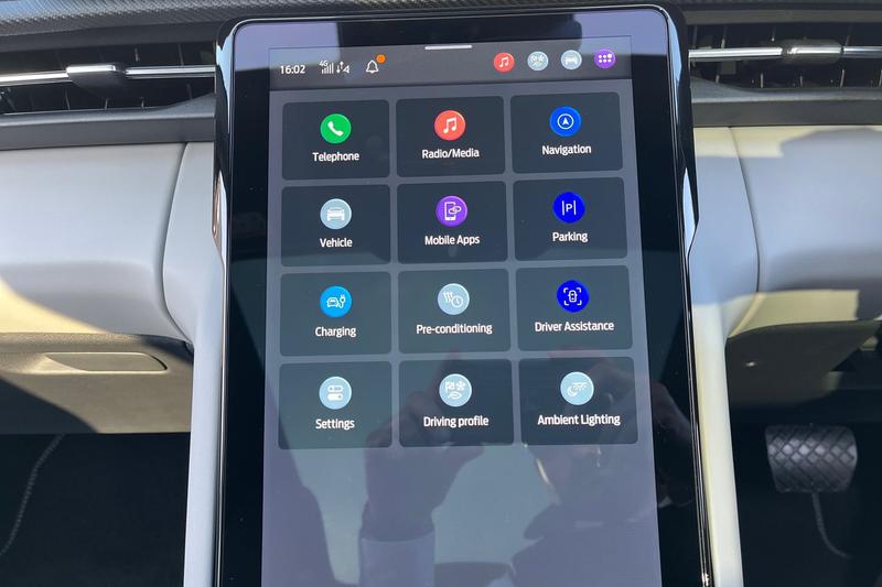 Used Ford Explorer 2024 for sale - 76405246: Photo 26